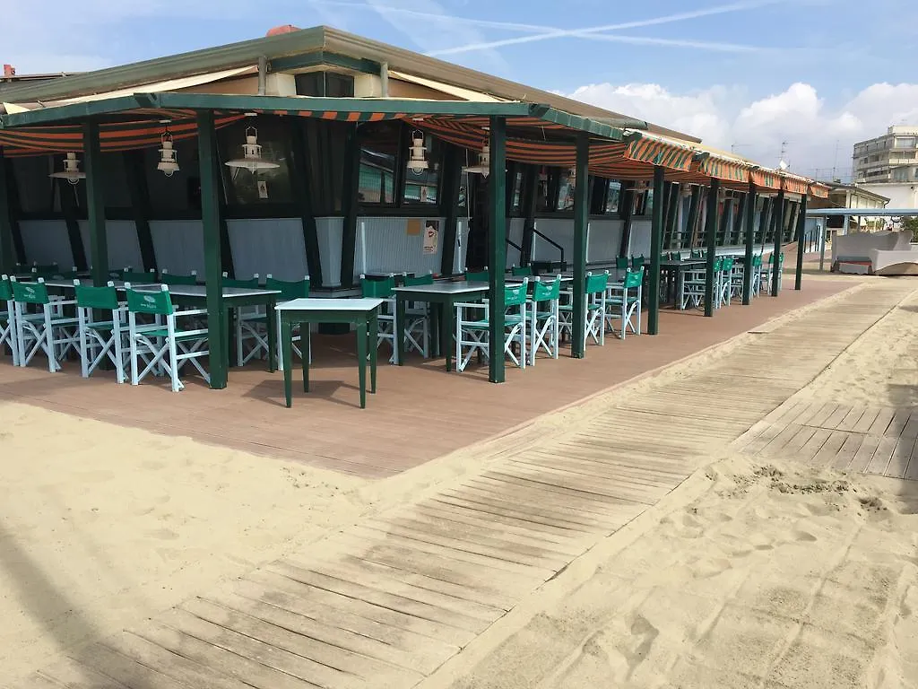 Milena Beach Apartment Viareggio 0*,  Italy