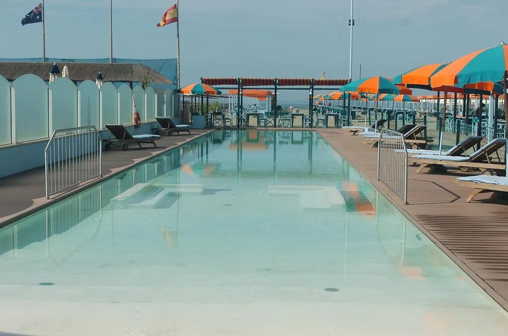Milena Beach Apartment Viareggio