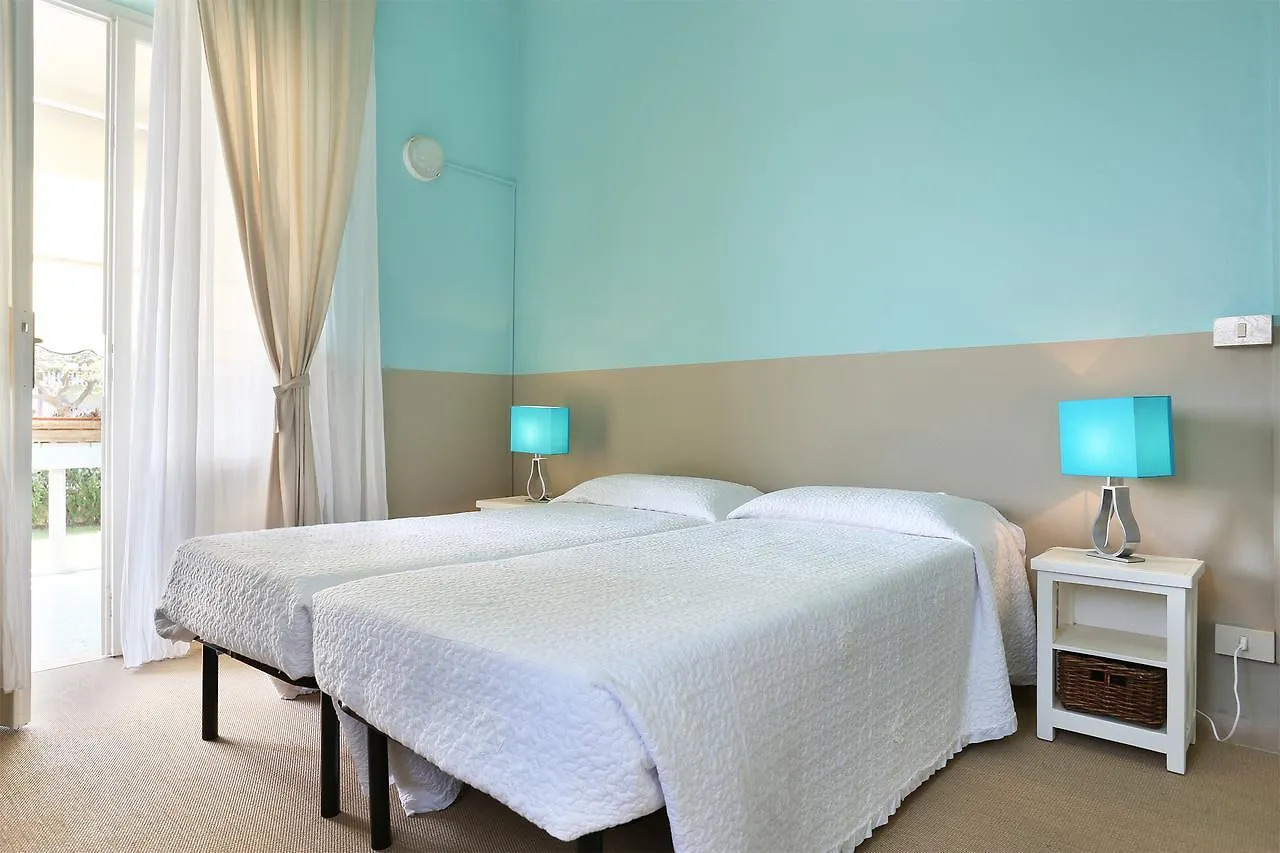 Milena Beach Apartment Viareggio