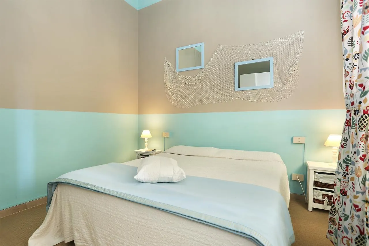 Milena Beach Apartment Viareggio